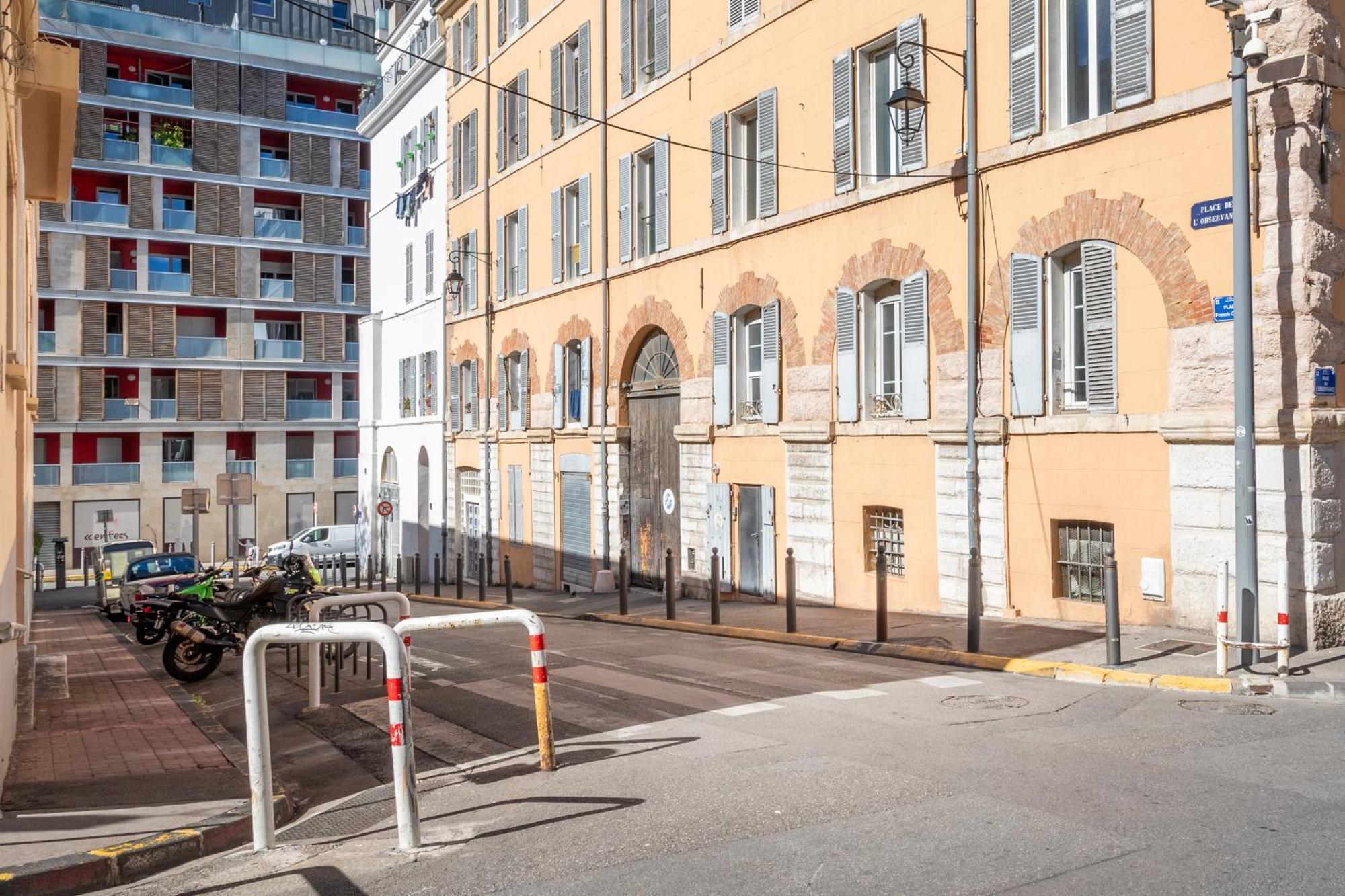 Apartament Adira Marseille Panier 2 Etoiles Zewnętrze zdjęcie