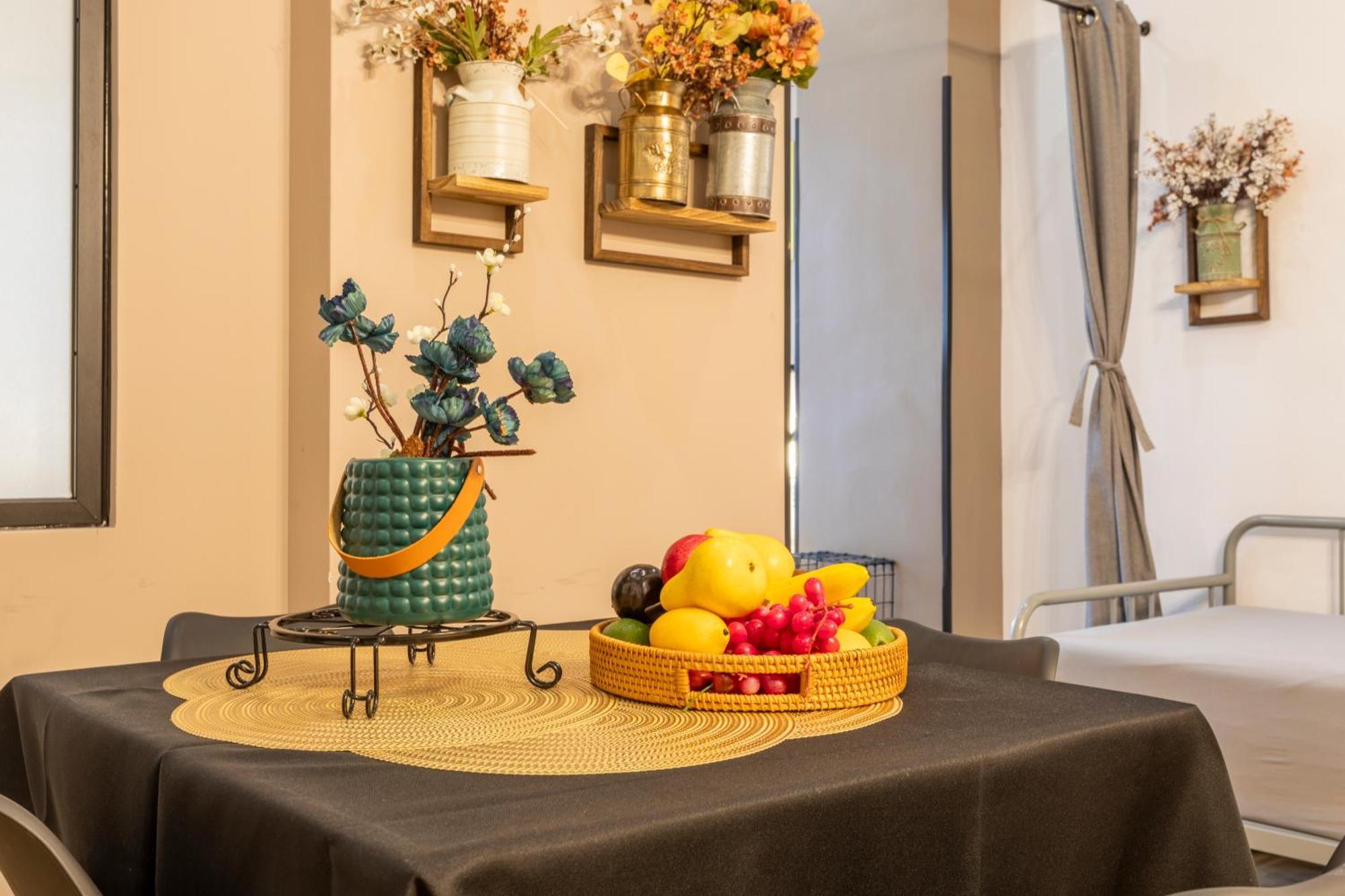 Apartament Adira Marseille Panier 2 Etoiles Zewnętrze zdjęcie