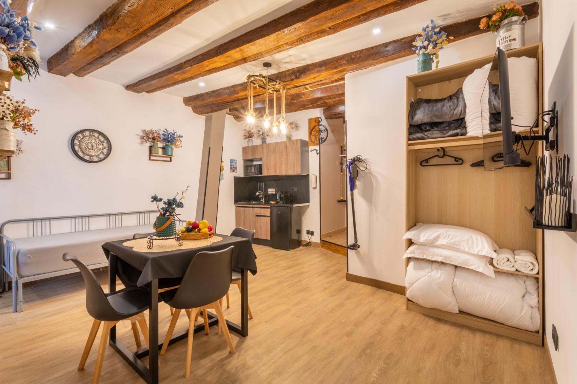 Apartament Adira Marseille Panier 2 Etoiles Zewnętrze zdjęcie